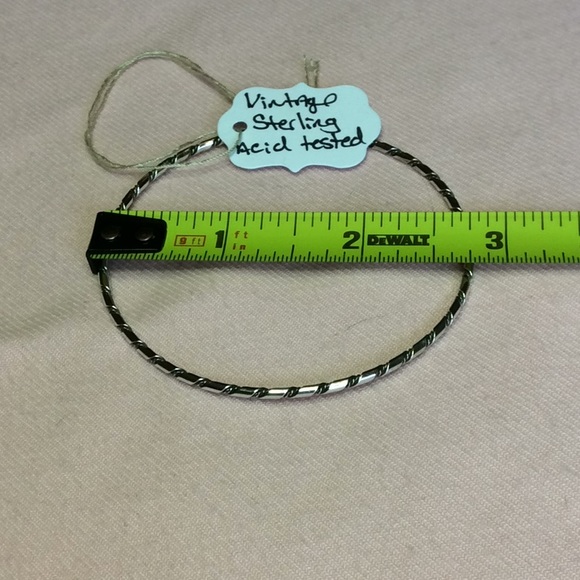 FINAL SALE PRICE Vintage Sterling Silver Spiral Bangle Bracelet - Picture 4 of 5